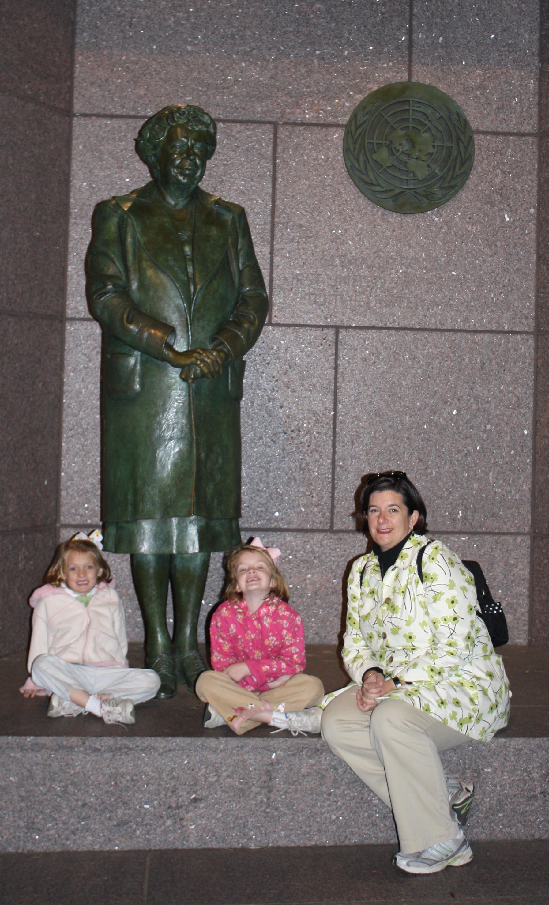 2009_11_05 CJB and Elanor Roosevlet.jpg